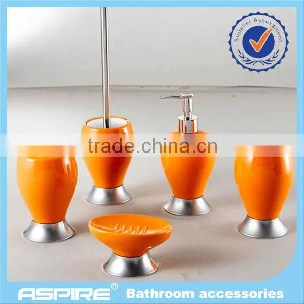 Ceramic Elegant Bath Set