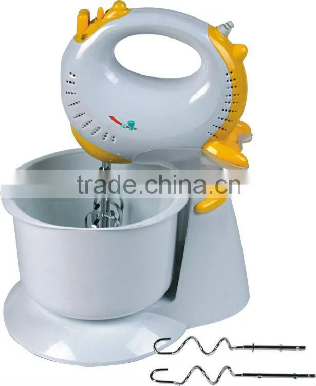 function of hand mixer with rotating bowl