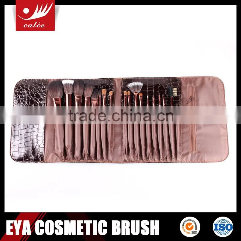 18 pcs Pro Cosmetic Makeup Brush Set Kit +Case
