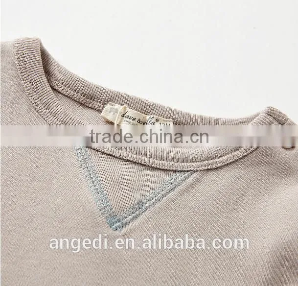 Flatlock baby sweatshirt