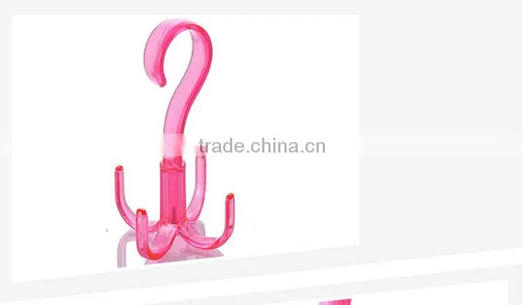 Four Paws Novelty Plastic Clothes Hanger Hooks