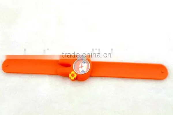 cartoon rabbit design slap watch cheap wholesale kids slap watches silicone slap watch