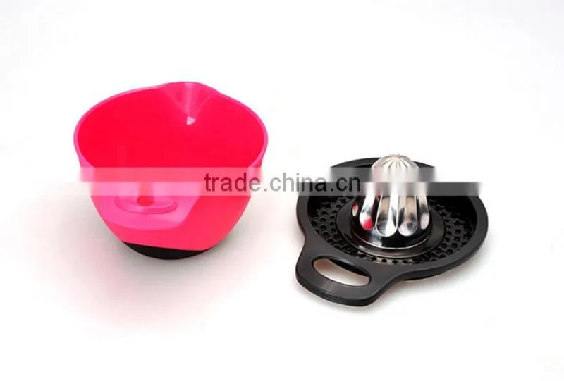 TPR+PP+S/S 21*18 High quality lemon squeeaer/orange juicer machine/press lemon squeeaer/lemon juicer/manual juicer