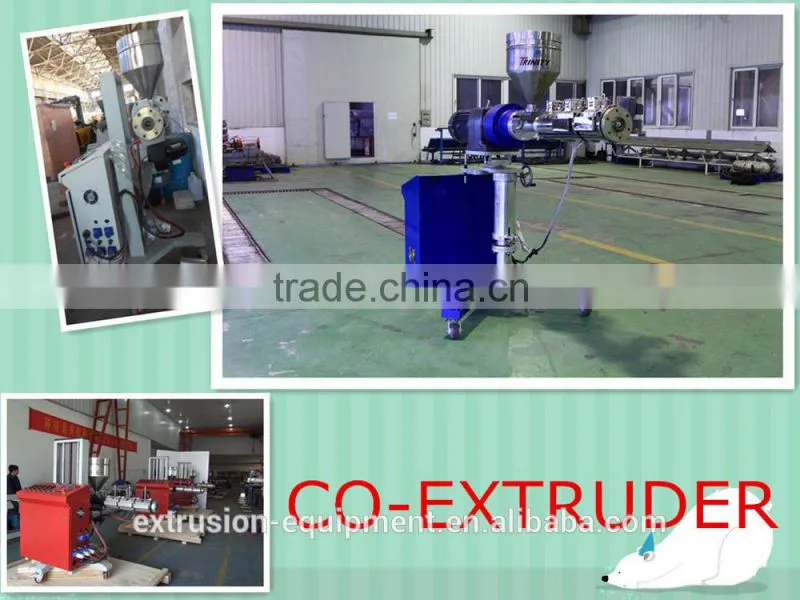 PVC plastic co-extruder for coextrusion on profiles
