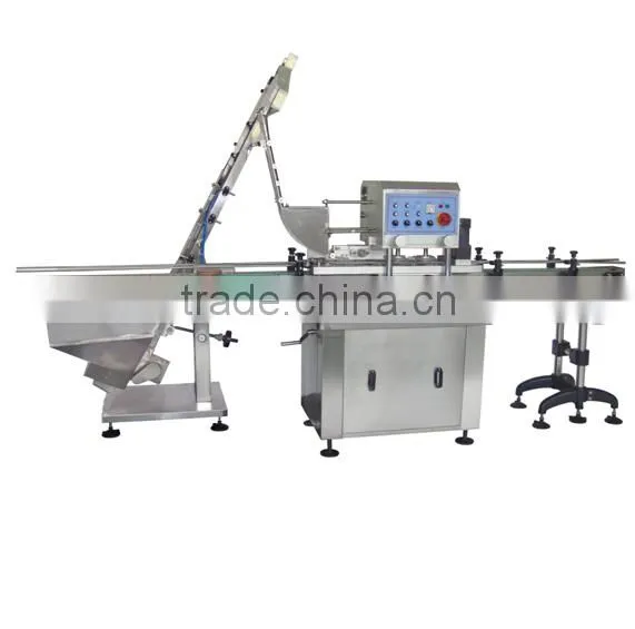 Automatic vacuum capping machine for iron cap