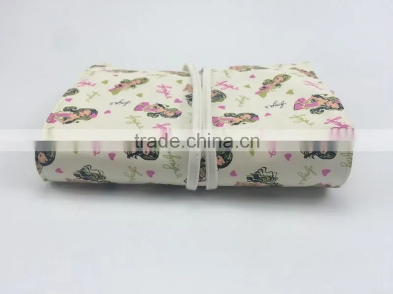 Advantage quality white color goat hair matte black wooden handle in fantastic girl use PU bag 30pcs makeup brush set