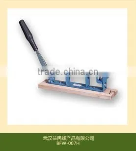 beekeeping equipment eyelet punch