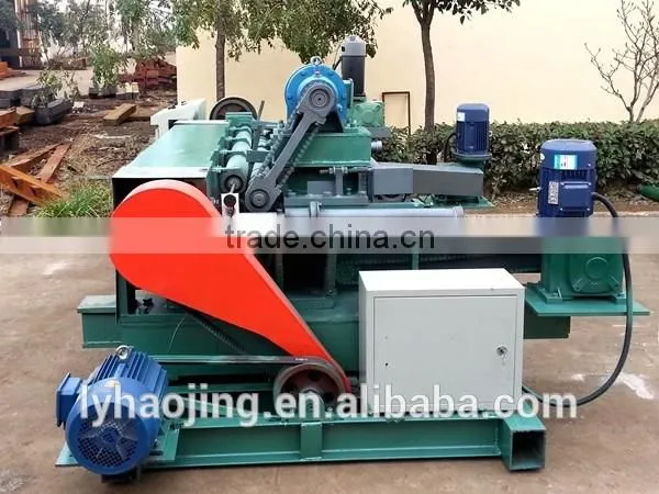 China HUIXIN brand 4 feet/8 feet wood peeling machine / veneer rotary machine