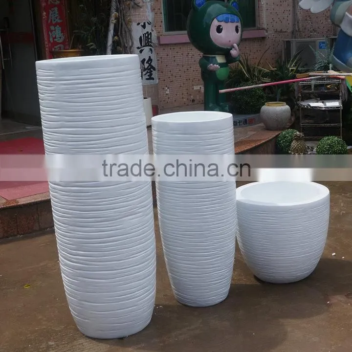 Giant round outdoor planter pot