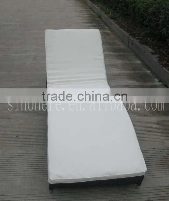 rattan lounge bed AK3044