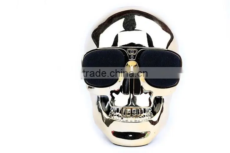 skull bluetooth speaker