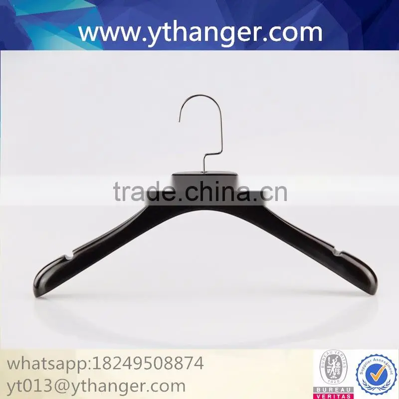 CY-664 Top material wooden clothes hanger black wooden suit hanger with trousers bar