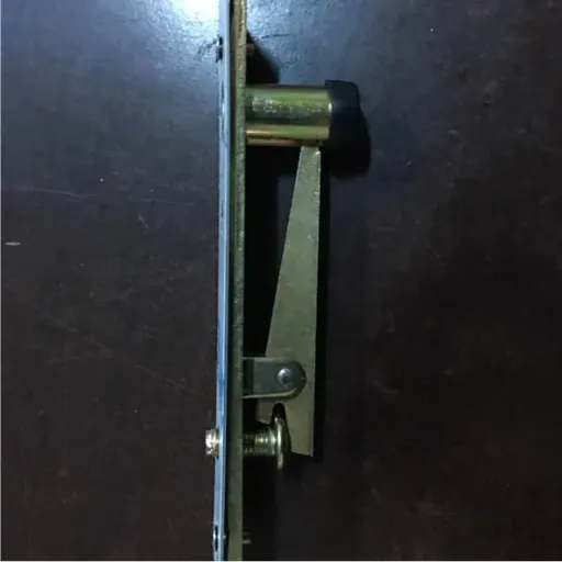 sheet metal fabrication vs stamping (2).png