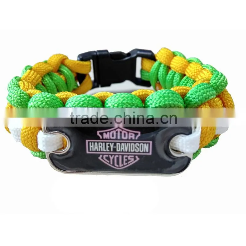 2015 paracord bracelet with fire starter for outdoor camping