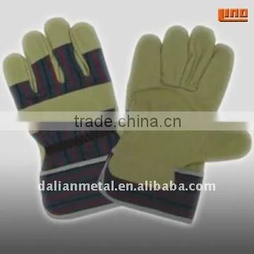 Leather gloves