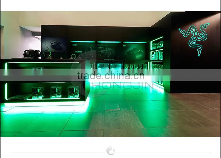 Hongjin Headphone Shop Transparent Showcase with Green Led Lights