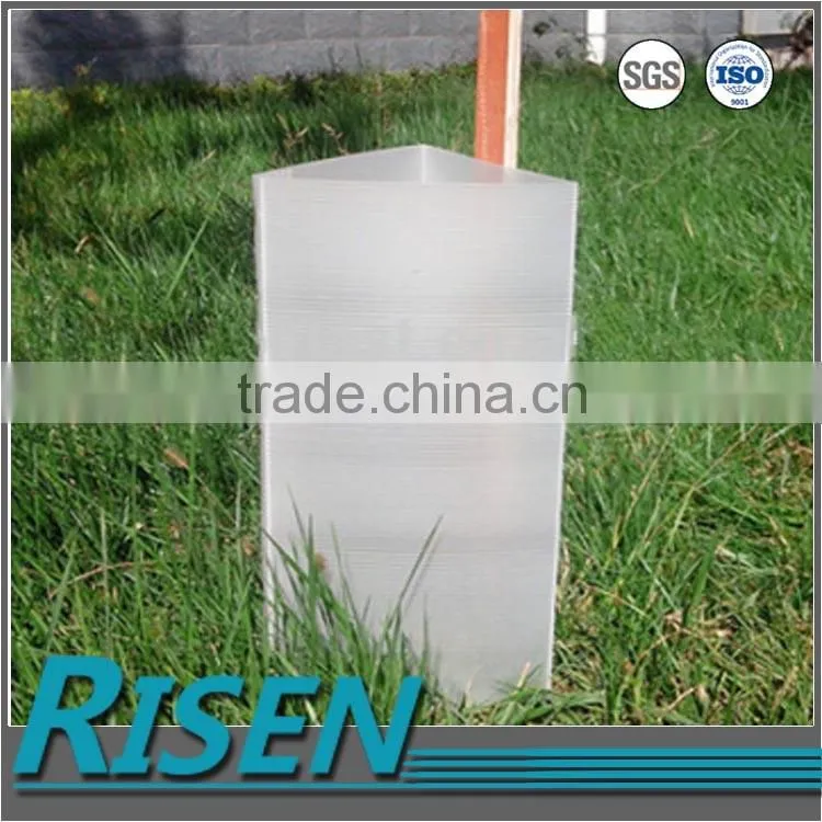 OEM plastic coroplast tree wrap holder