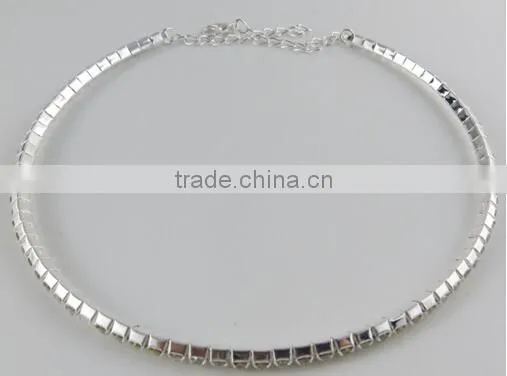 Ladies Chunky Necklace China Wholesale Rhinestone Collar Choker Necklace