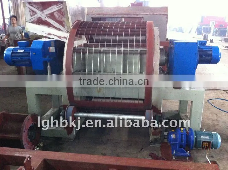 tire shredding machine