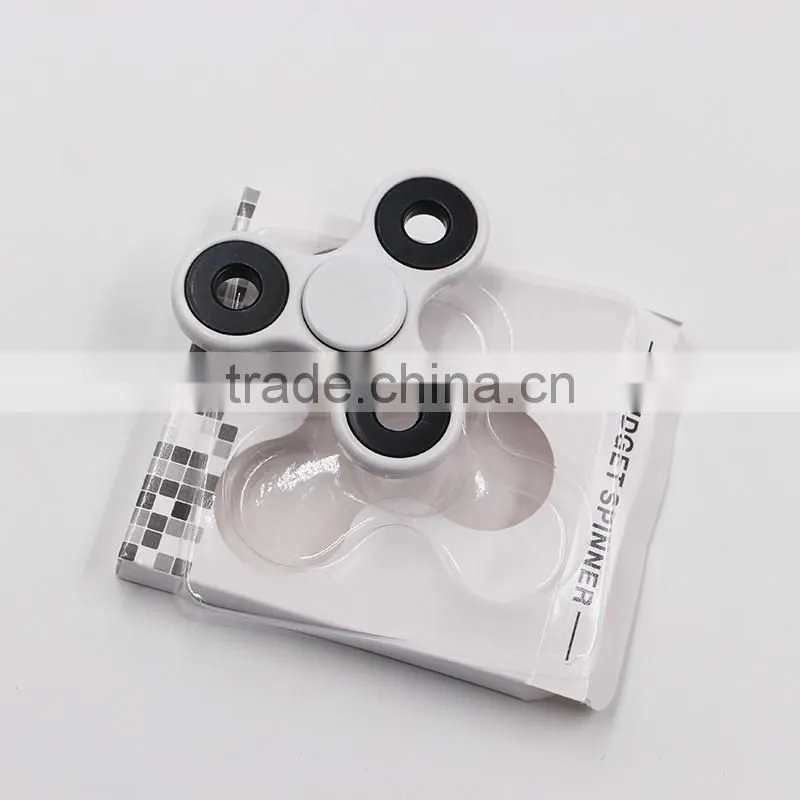Hot sales!!6 colors Ceramic Bearing anti stress fidget toy hand desk hand spinner fidget spinner