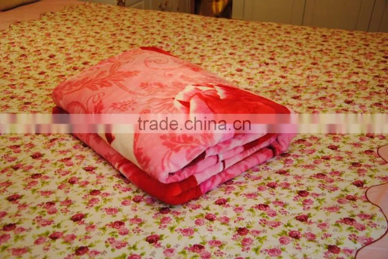 Beautiful flower print flannel blanket