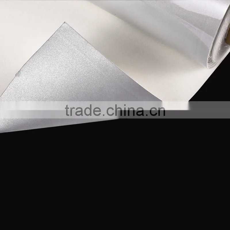 Custom silver grey waterproof 0.6mm abrasive resistance reflective pu leather fabric for sewing shoe