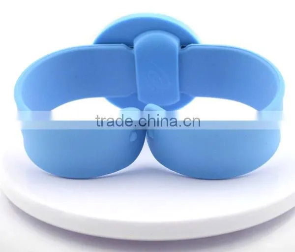 Cute fish slap watch with glass face quartz movt silicone strap for child