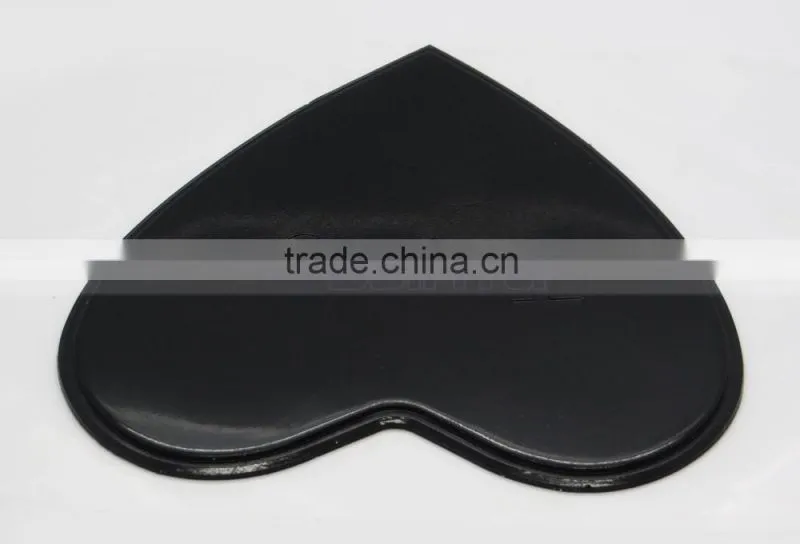 Black Color, Magic PU Gel Material Heart Shape Sticky Pad