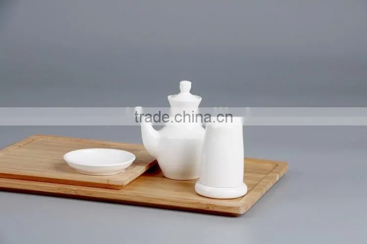 plain restaurant ceramic soy sauce and vinegar pot