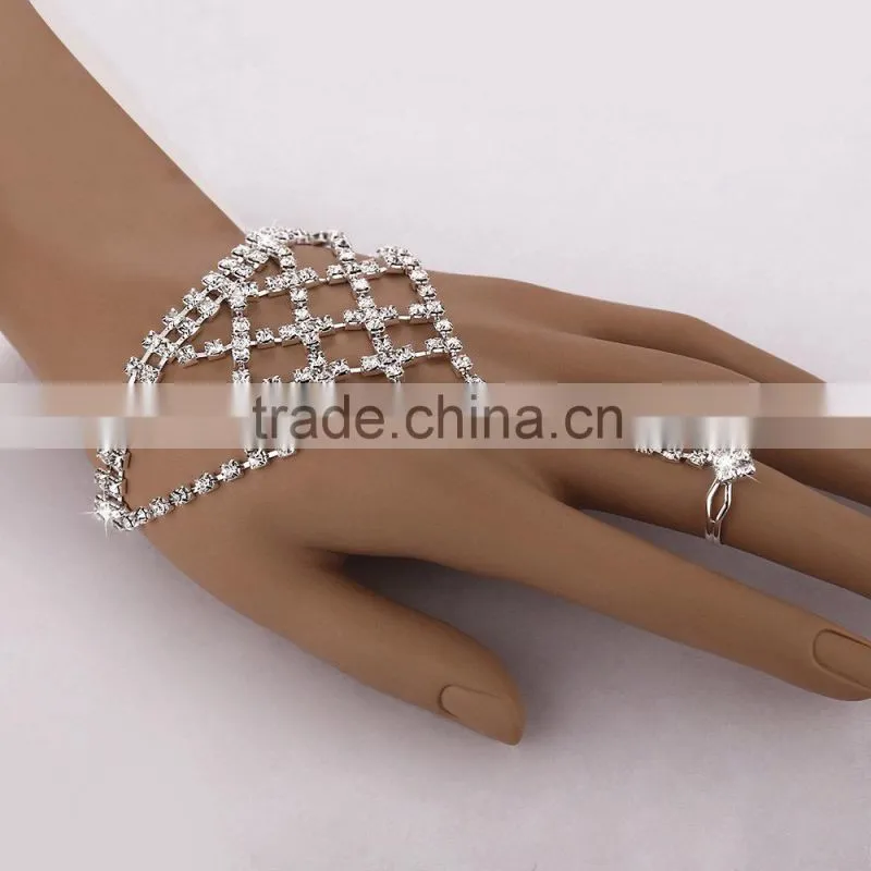 Women Jewelry bracelet with ring Rhinestone Claw chain Bride Wedding Accessories