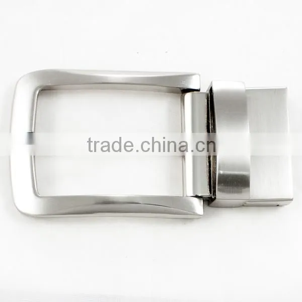 2015 new design pin turning belt buckle