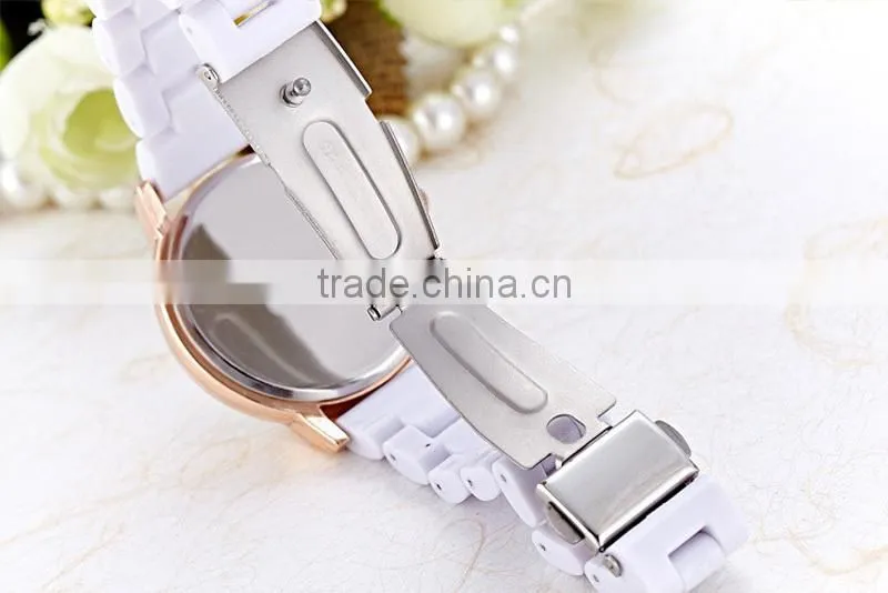 2015 Popular Promotional Items All Colors Cute Silicon Watch Women
