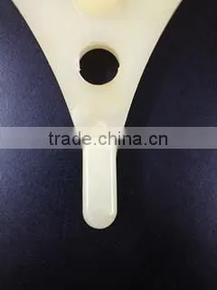 Pan cleaner triangle type with white brush