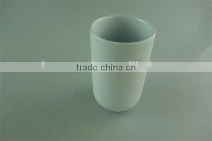 cheap white ceramic bathroom set/sampoo jar and cup set wholesale for hotel used