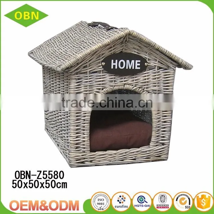 Custom eco-friendly material pure handmade comfortable rattan indoor wicker cat house or pet basket