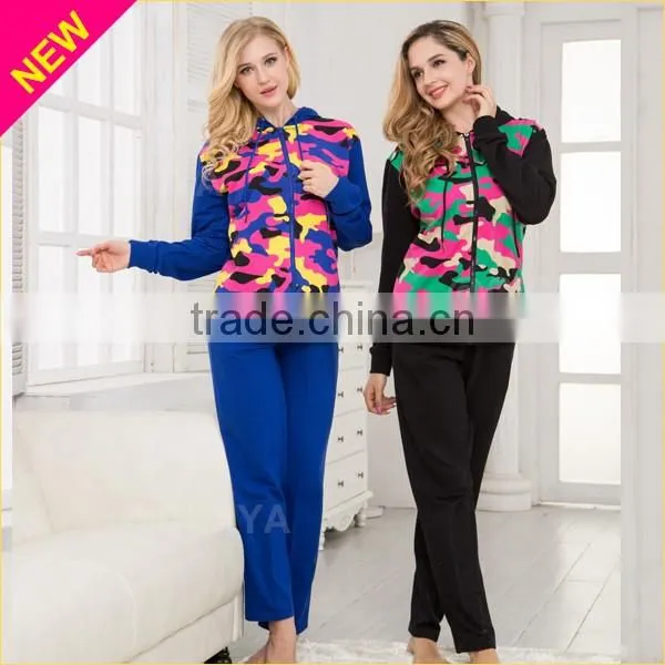 Fancy colorful leopard printing family pajamas with zip + hood design winter women pajamas set OEM
