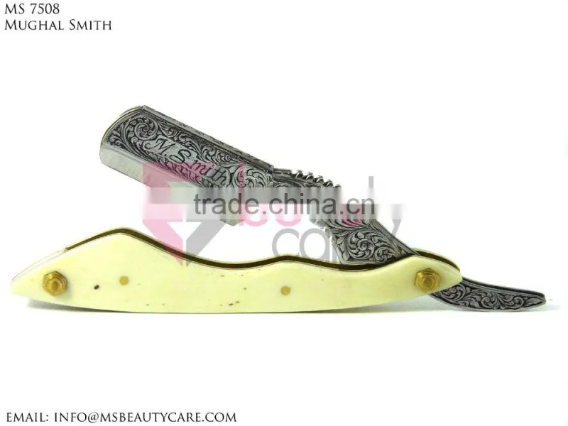 Stainless steel Barber razor Hand engraved with Buffalo horn
