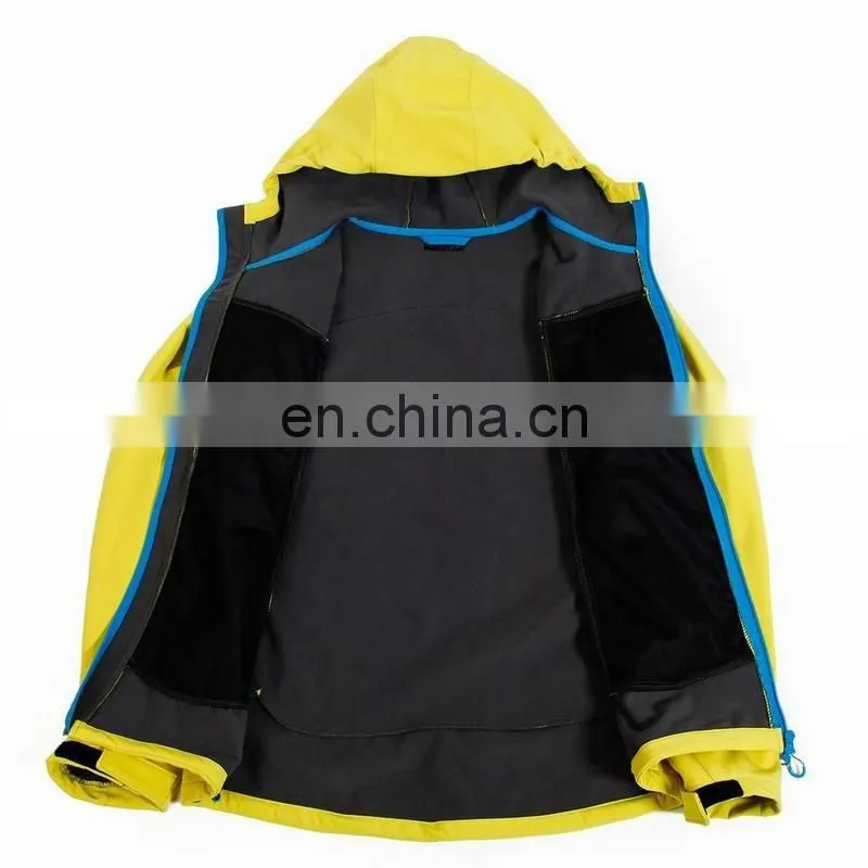 Empty New Design Waterproof Softshell Fleece Jacket