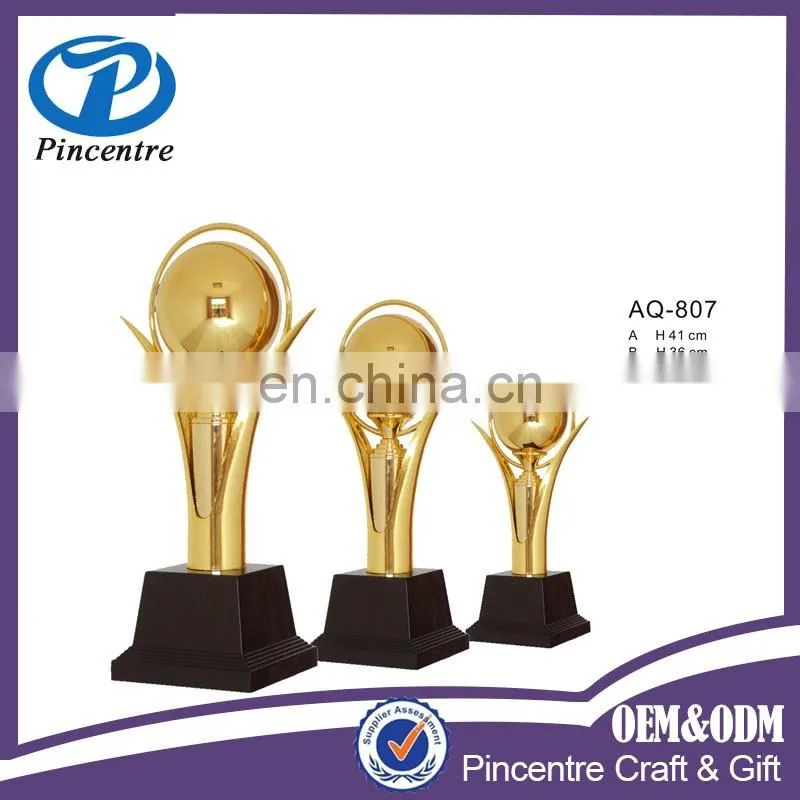 wholesale custom electroplating soccer awards metal football sport trophy made in china