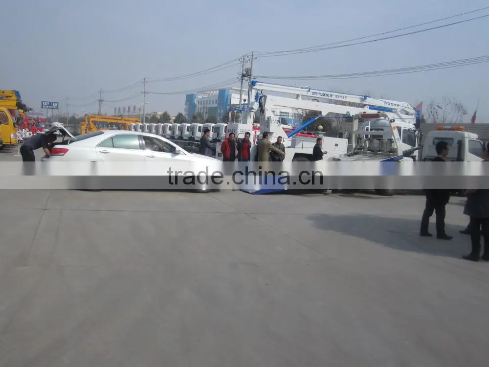 JAC wrecker truck