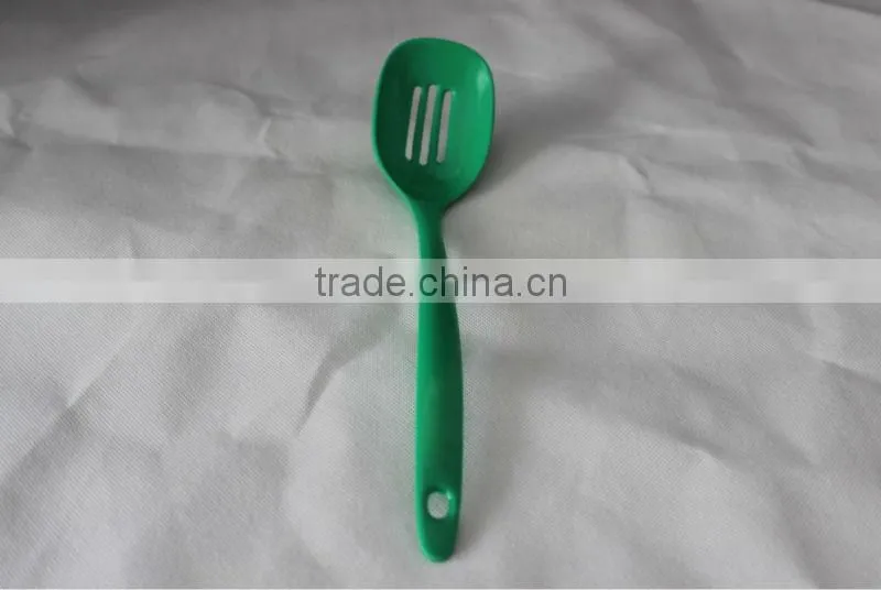 11.5 inch 30% or 100% melamine colander