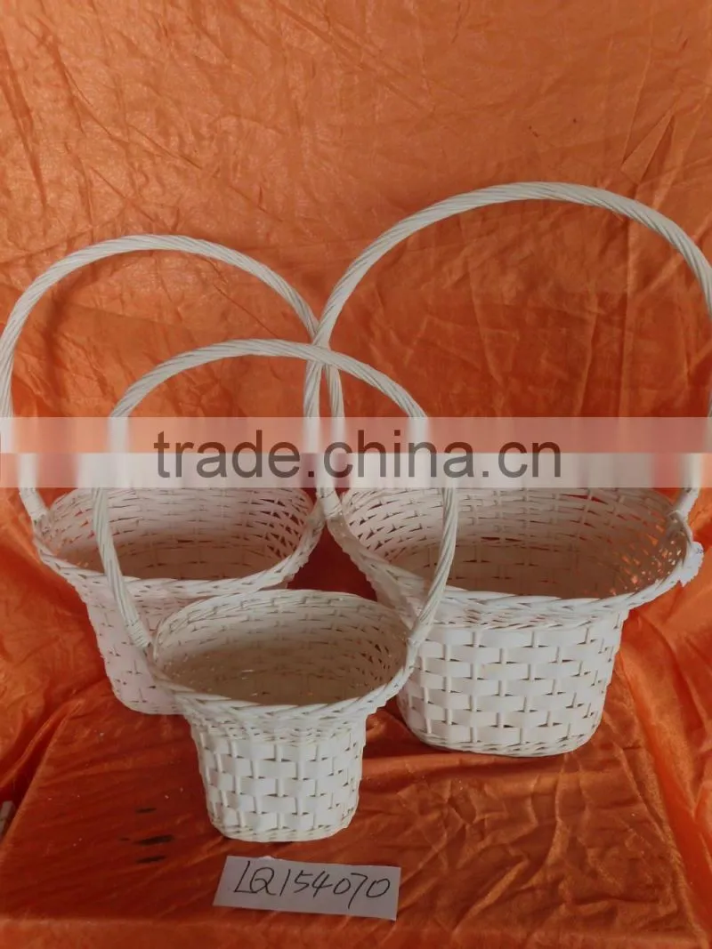 Cheap Handmade Wire Storage Basket With Cloth Linner
