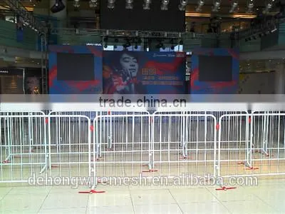 2 meters * 1 meter safety road barrier crowd control barrier traffic barrier for sale