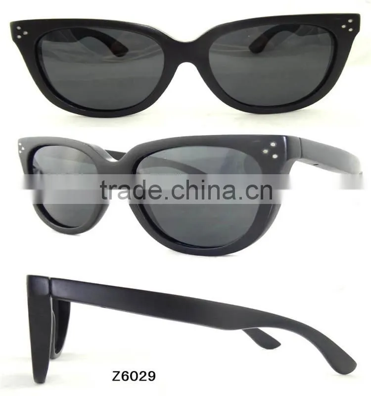 Classical Handmade Wooden Polarized Sunglasses in Alibaba China
