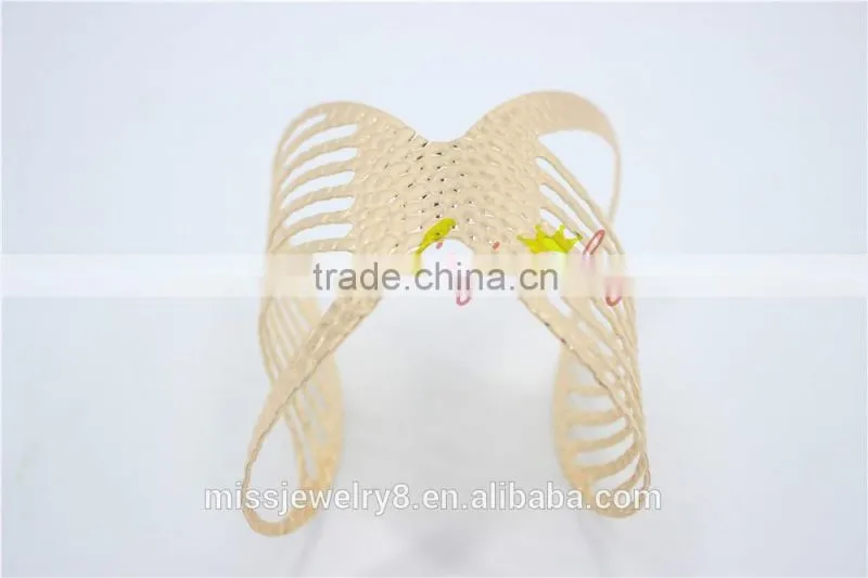 Knot Shape Gold Plated with Hollow out Cuff Bracelet Bangle Party Gift Fashion Jewelry for 2016 New Accessory