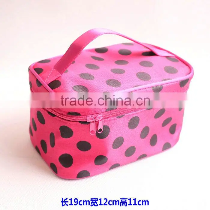 Hanging pot standing uo pouch, beautiful cosmetic tool box