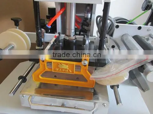 TAM 90-2 Pneumatic Plane Hot Foil Stamping Machine for Leather