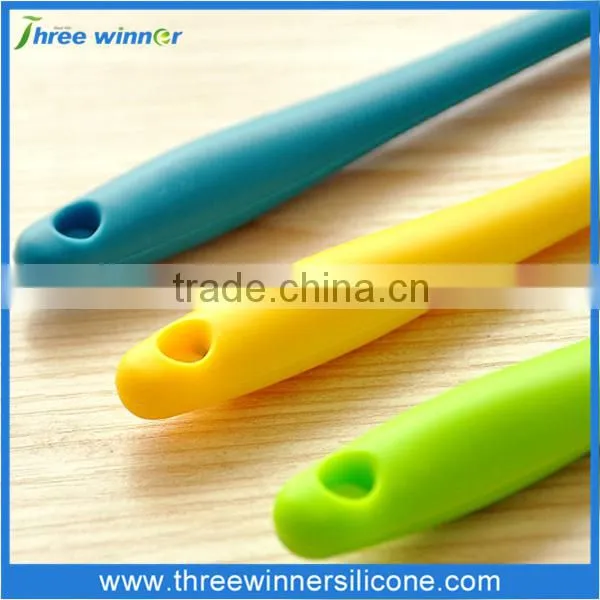 2015 hot sale cooking utensils food grade silicone kitchen utensils