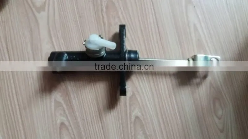 European Truck Clutch Master Cylinder 1927829 1523400 1800442 for Scania