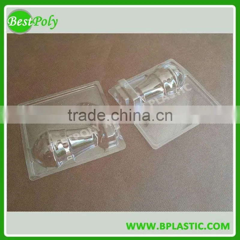 Accept Custom Order and Recycled Materials Feature Clamshell packs